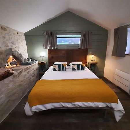 Le Val Du Pech Chantant Chambres D'Hotes Pern Extérieur photo