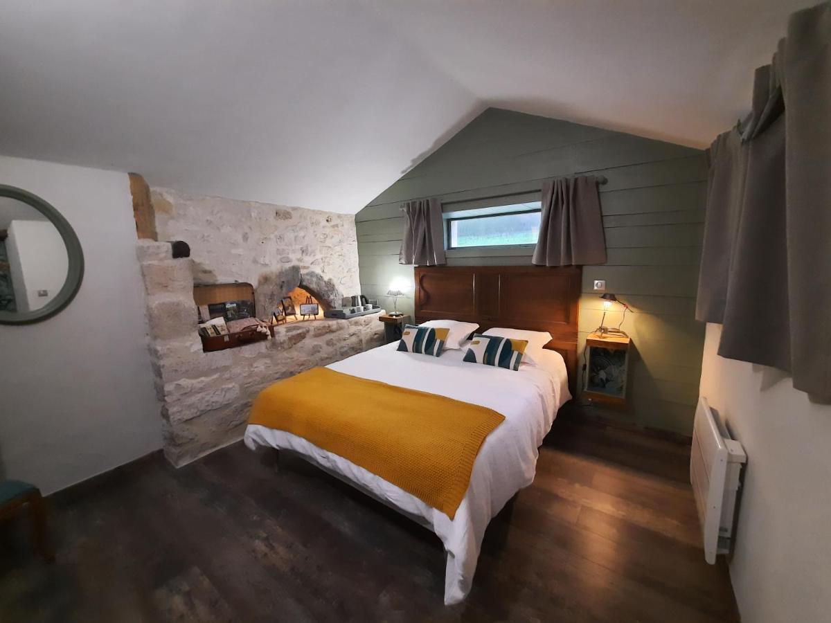 Le Val Du Pech Chantant Chambres D'Hotes Pern Extérieur photo